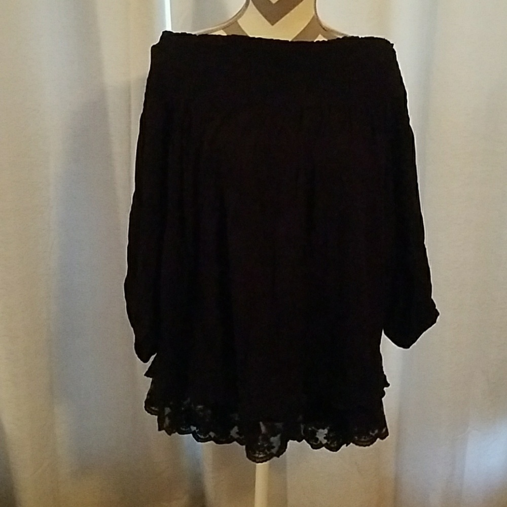 Sexy off the shoulder